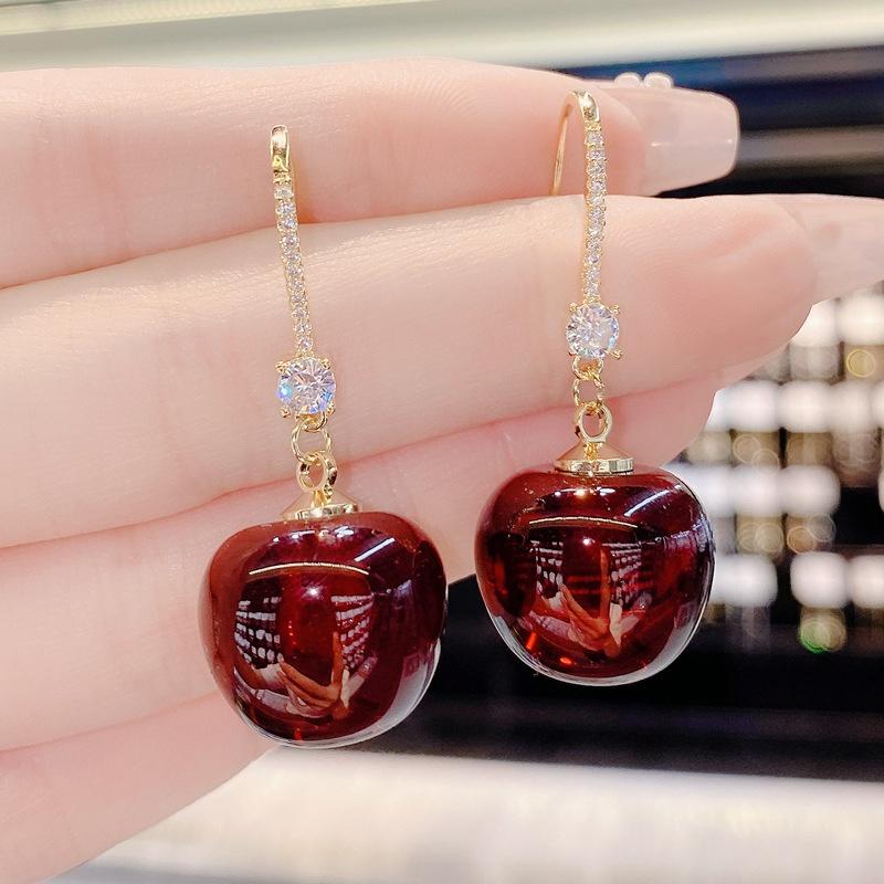 1 Pair Exquisite Fashion New Red Cherry Earrings Dangle Earring Wedding Valentine s Day Anniversary Birthday Party Gifts красный
1 Pair Exquisite Fashion New Red Cherry Earrings Dangle Earring Wedding Valentine s Day Anniversary Birthday Party Gifts красный