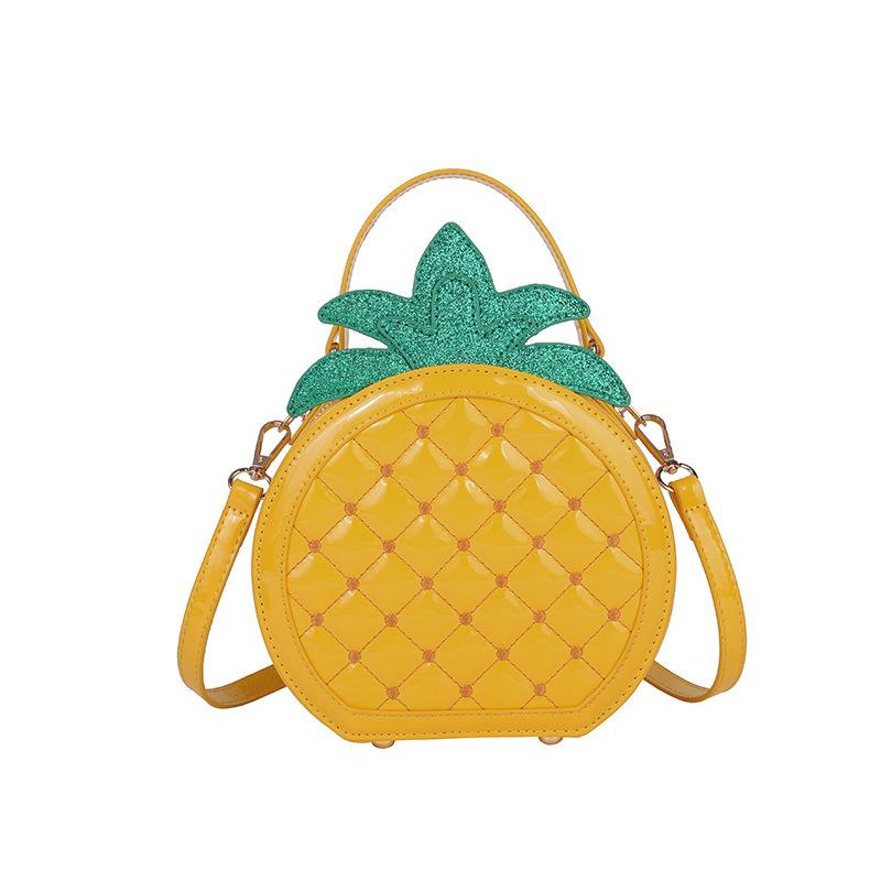 Women s cute leather design sense trendy fashion personality strawberry crossbody shoulder bag 2026
Women s cute leather design sense trendy fashion personality strawberry crossbody shoulder bag 2026