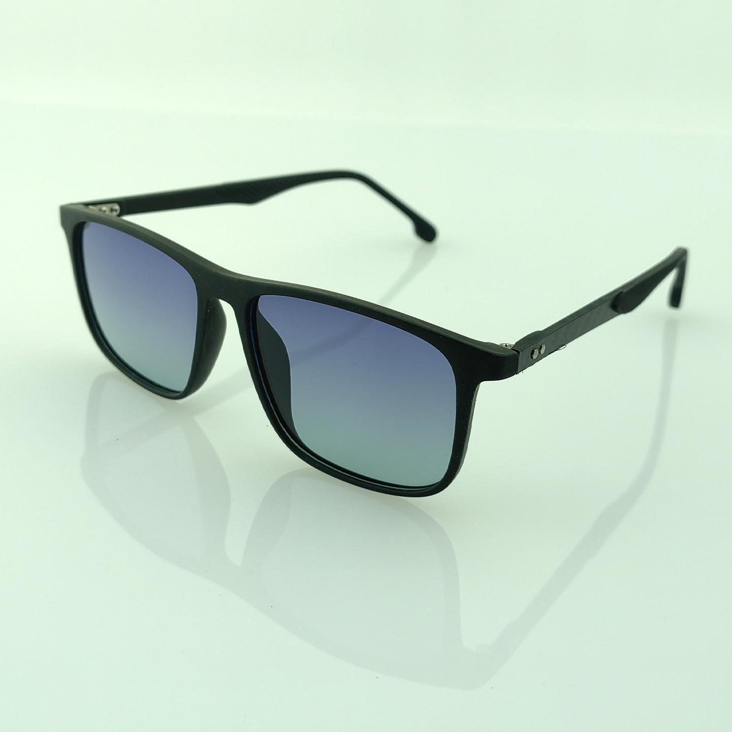 Unisex High-End Sports Sunglasses with UV Protection - Style 4070
Unisex High-End Sports Sunglasses with UV Protection - Style 4070