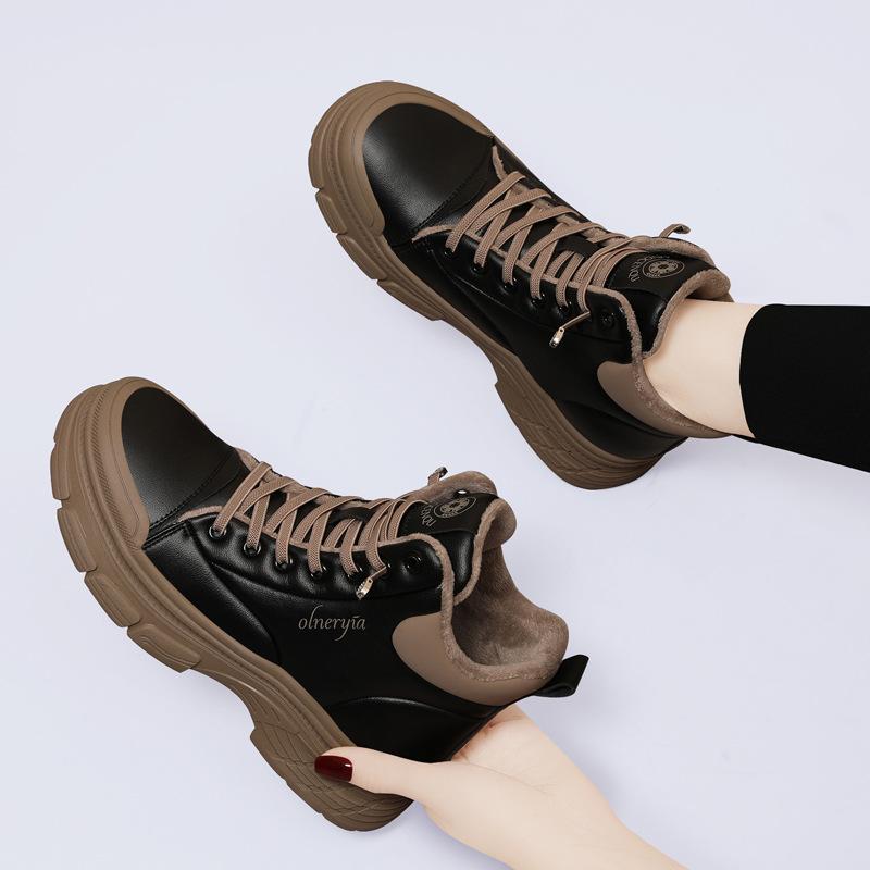 (Broken size does not make up) Leather Martin boots are comfortable and fashionable, and ankle boots are new high-top shoes in autumn and winter. 40
(Broken size does not make up) Leather Martin boots are comfortable and fashionable, and ankle boots are new high-top shoes in autumn and winter. 40