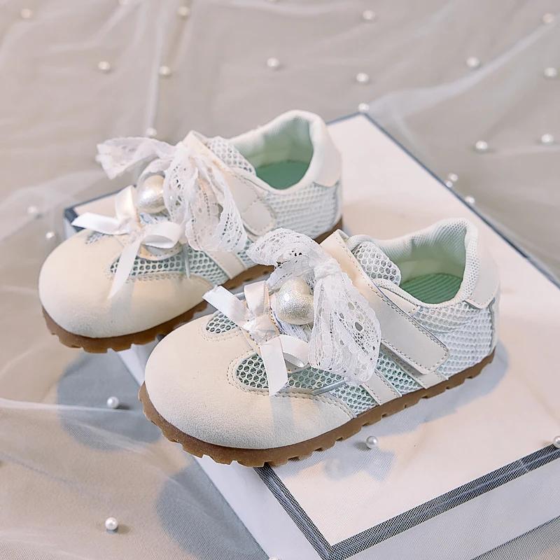 Girls Princess Shoes Sweet Love Heart Pearl Kids Casual Shoes Ribbon Lace Bows New Children Sports Shoes Versatile 26
Girls Princess Shoes Sweet Love Heart Pearl Kids Casual Shoes Ribbon Lace Bows New Children Sports Shoes Versatile 26