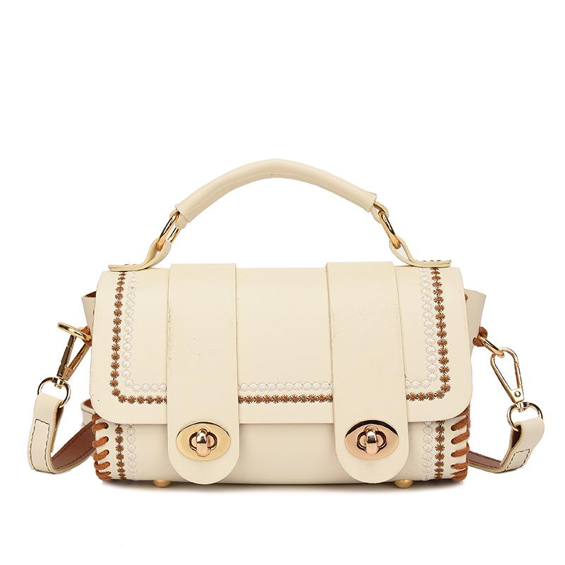 2022 Retro Handmade Crossbody Shoulder Bag - Women s Spring/Summer Edition
2022 Retro Handmade Crossbody Shoulder Bag - Women s Spring/Summer Edition