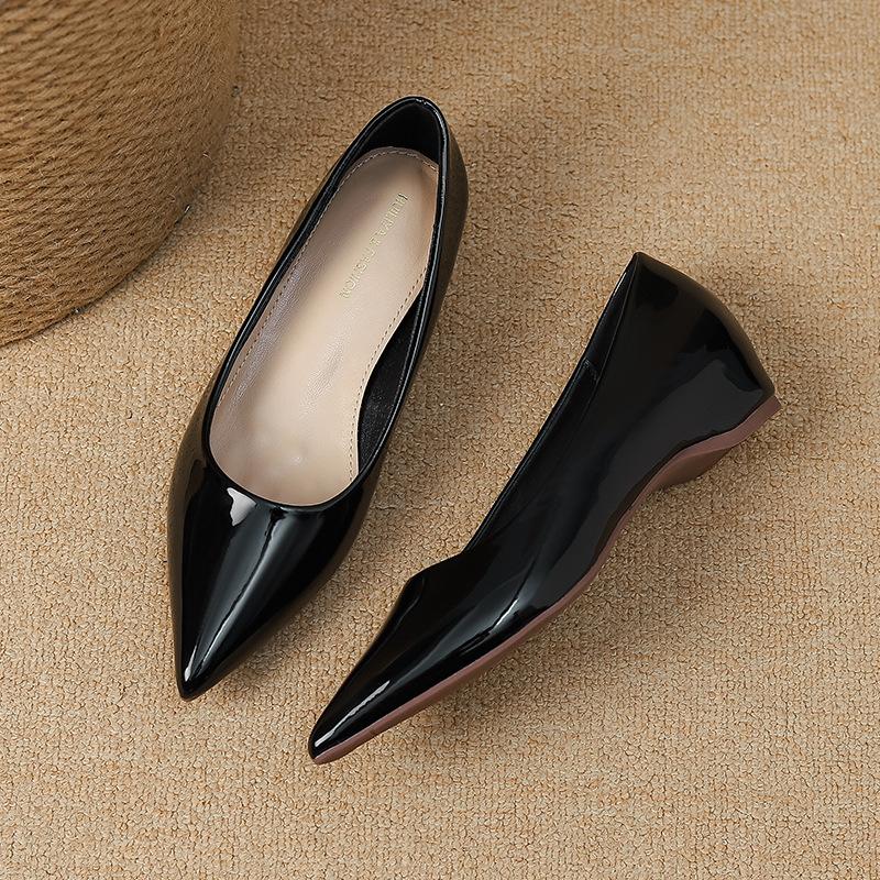 Y 2533-1 nude women 2025 new versatile four seasons Internet celebrity Muse French black single shoes female pointed 40
Y 2533-1 nude women 2025 new versatile four seasons Internet celebrity Muse French black single shoes female pointed 40