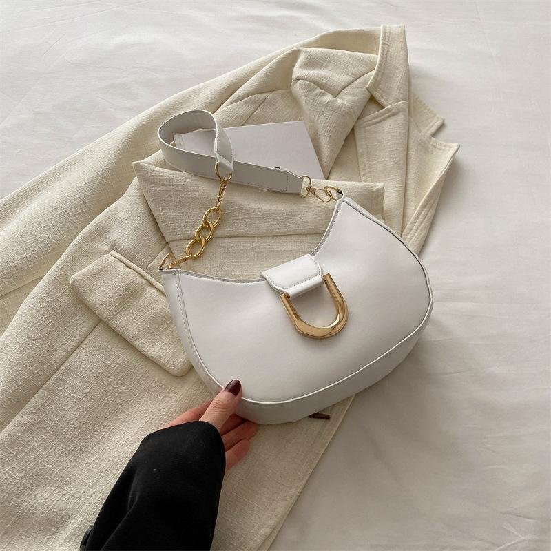 Сумка в стилі ретро в формі півмісяця 2024 літня повсякденна нова проста модна повсякденна сумка під пахву проста модна жіноча сумка через плече білий
Сумка в стилі ретро в формі півмісяця 2024 літня повсякденна нова проста модна повсякденна сумка під пахву проста модна жіноча сумка через плече білий