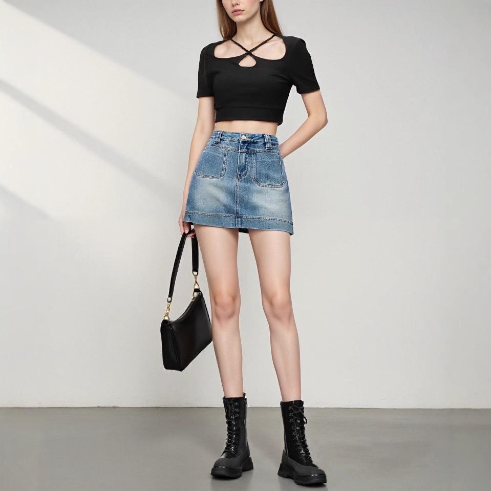 Women s Summer 2025 Slimming Lyocell Denim A-line Mini Skirt for Pear-shaped Figures - Blue with Pockets L синий
Women s Summer 2025 Slimming Lyocell Denim A-line Mini Skirt for Pear-shaped Figures - Blue with Pockets L синий