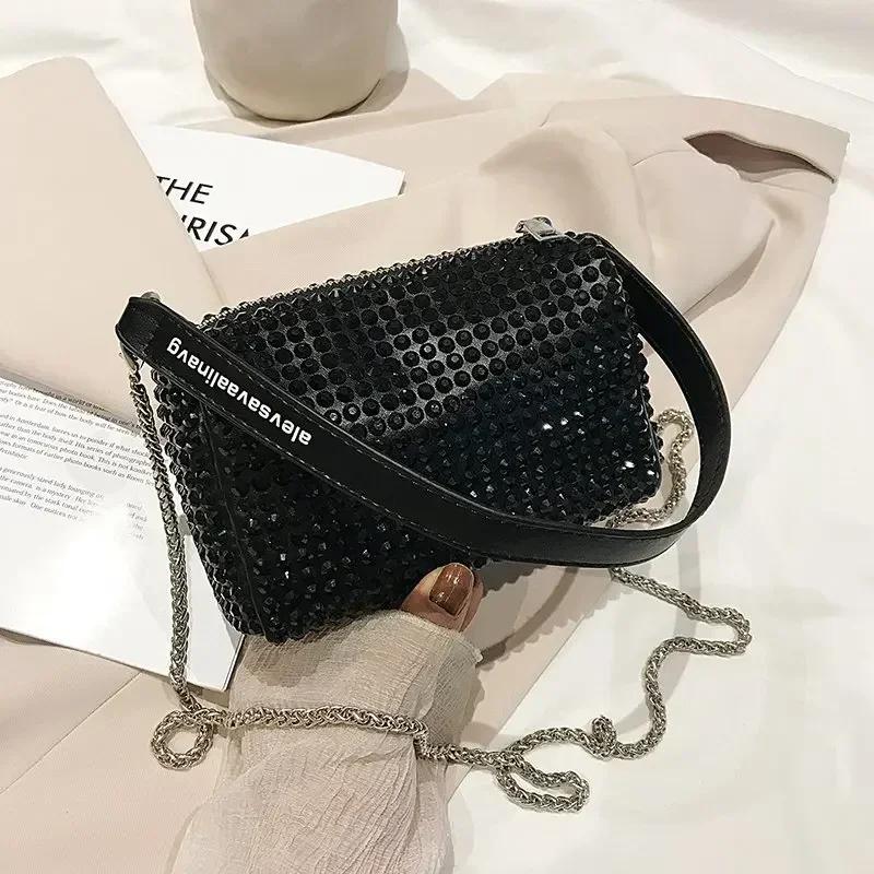 Модные сумки через плечо с внутренним отделением, прочные, мягкие, высококачественные, с цепочкой, женские сумки из искусственной кожи на молнии
Модные сумки через плечо с внутренним отделением, прочные, мягкие, высококачественные, с цепочкой, женские сумки из искусственной кожи на молнии