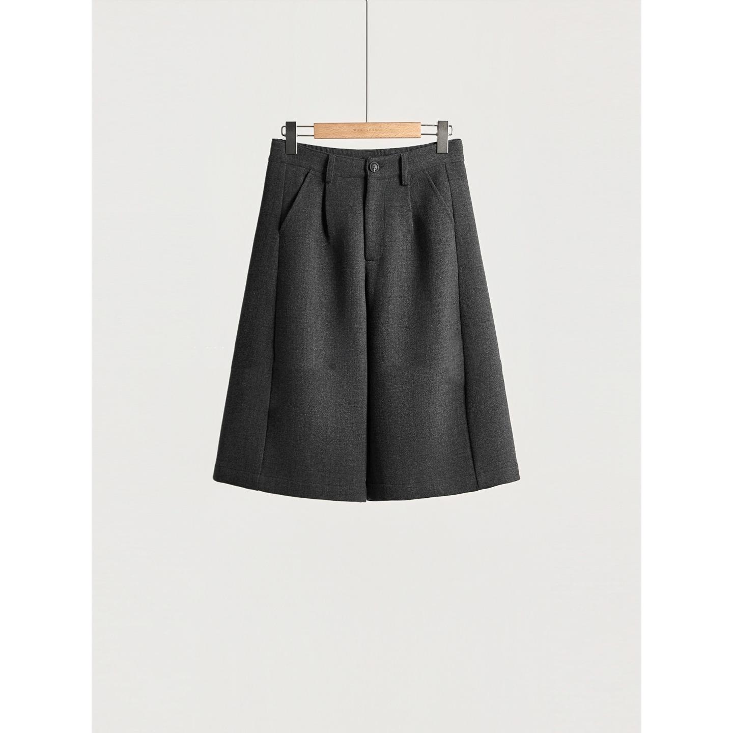 Women s Gray Wool Wide-Leg Trousers: High-Waisted, Seven-Point, Fashionable for Autumn/Winter 2025. L серый
Women s Gray Wool Wide-Leg Trousers: High-Waisted, Seven-Point, Fashionable for Autumn/Winter 2025. L серый
