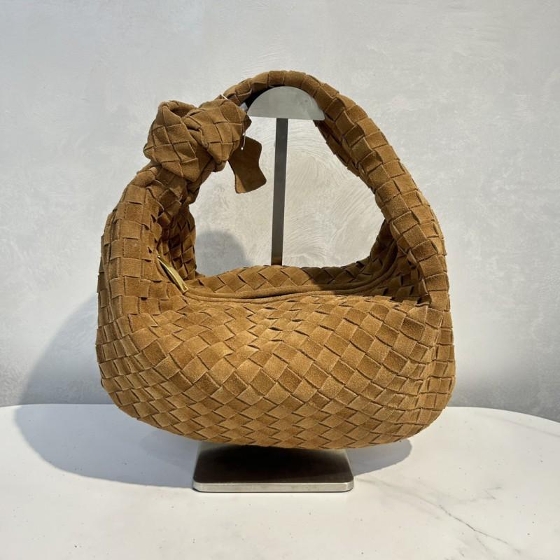 High-quality Woven Bag Women s Matte Cowhide Single Shoulder Underarm Niche Texture Portable Commuter 6116 Small 28x3x22
High-quality Woven Bag Women s Matte Cowhide Single Shoulder Underarm Niche Texture Portable Commuter 6116 Small 28x3x22