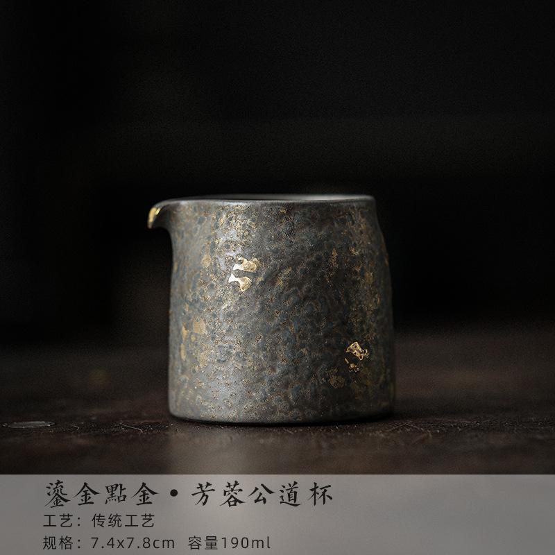 Retro Gold Pointing Ceramic Tea Pitcher Ancient Coarse Pottery Gilded Fair Cup Cha Hai Justice Cup Chinese Tea Set Supplies
Retro Gold Pointing Ceramic Tea Pitcher Ancient Coarse Pottery Gilded Fair Cup Cha Hai Justice Cup Chinese Tea Set Supplies