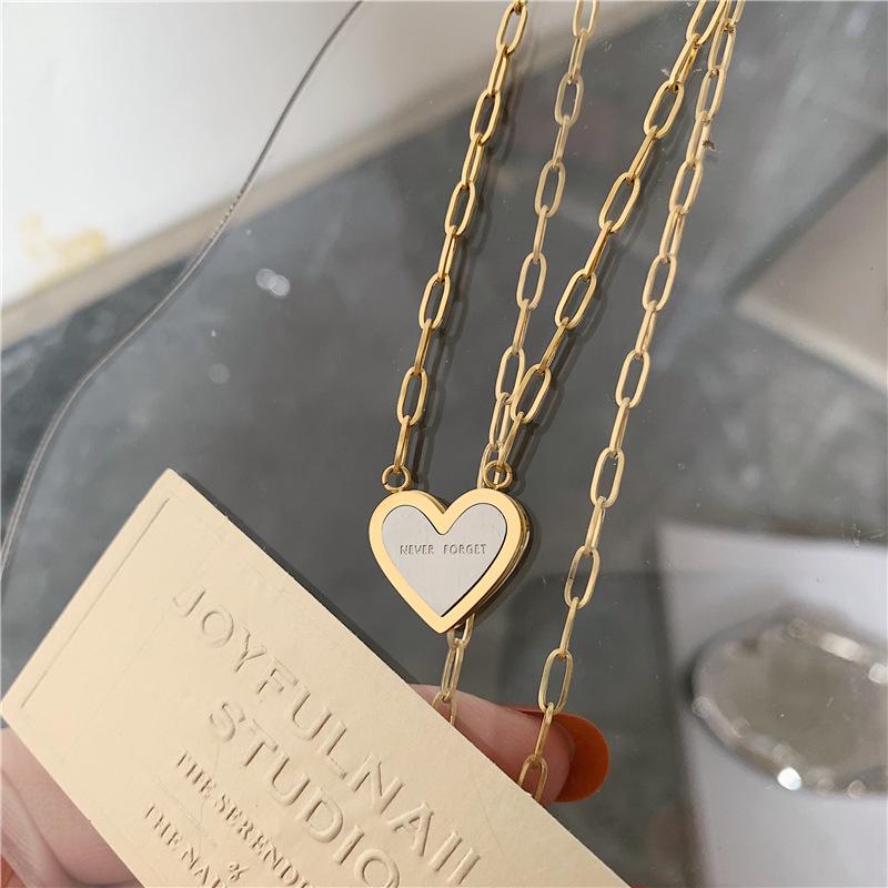 Gold & Silver Heart Letter Pendant Titanium Necklace for Women золотий
Gold & Silver Heart Letter Pendant Titanium Necklace for Women золотий