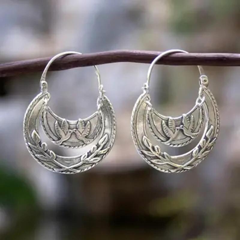 Vintage Bohemia Resin Dangle Earrings for Women Beach Party Zircon Accessories Ethnic Tribal Hook Earring Charm Gift
Vintage Bohemia Resin Dangle Earrings for Women Beach Party Zircon Accessories Ethnic Tribal Hook Earring Charm Gift