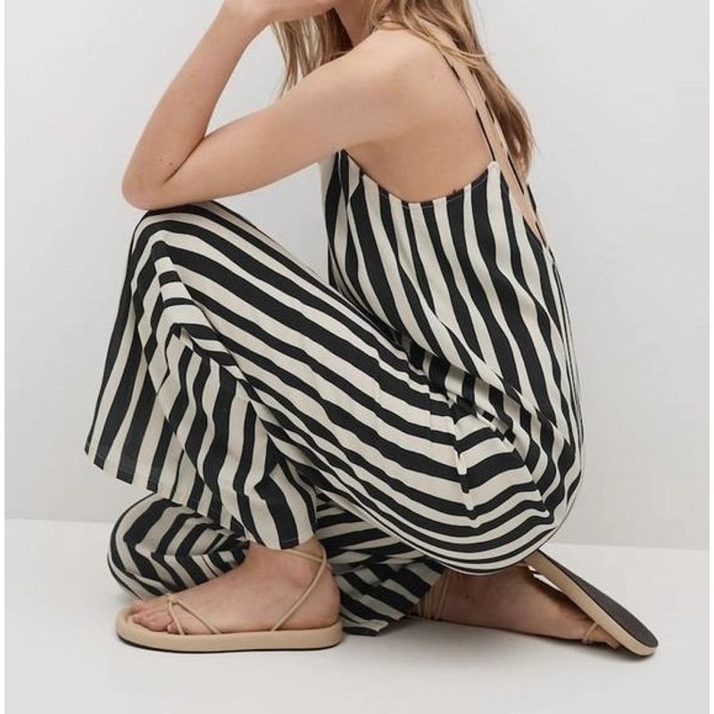 Заказ внешней торговли Mg Home 2025 Осень Новые полосатые ретро брюки палаццо Уличная индивидуальность Комбинезон Брюки Black Stripes L
Заказ внешней торговли Mg Home 2025 Осень Новые полосатые ретро брюки палаццо Уличная индивидуальность Комбинезон Брюки Black Stripes L