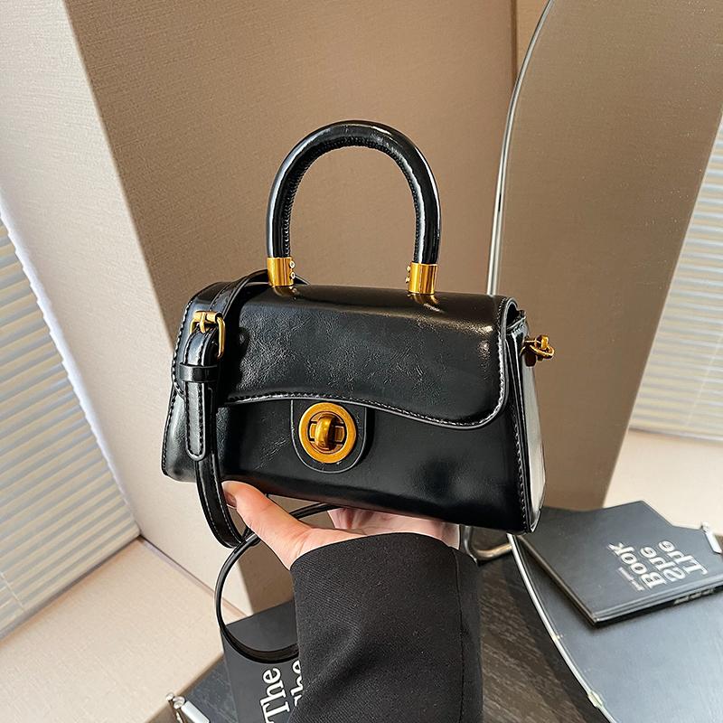 Flap Shape Top-handle Bags For Women Latest Trends Designer Handbags Luxury Vintage Shoulder Crossbody Bags With Turn Lock 21x11x8cm
Flap Shape Top-handle Bags For Women Latest Trends Designer Handbags Luxury Vintage Shoulder Crossbody Bags With Turn Lock 21x11x8cm
