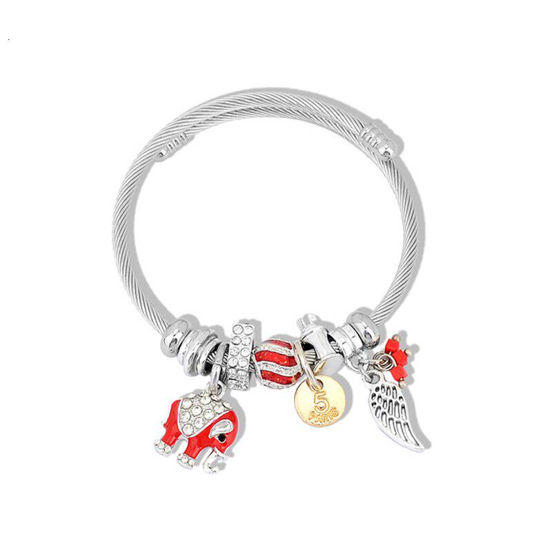 Женский браслет из нержавеющей стали с шармами красный
Женский браслет из нержавеющей стали с шармами красный