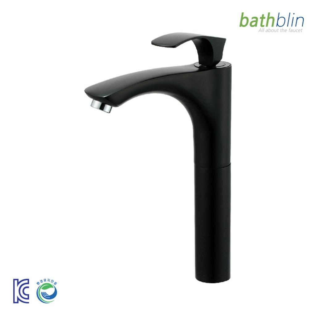 Black Single Hole Washbasin Faucet 6028B
Black Single Hole Washbasin Faucet 6028B