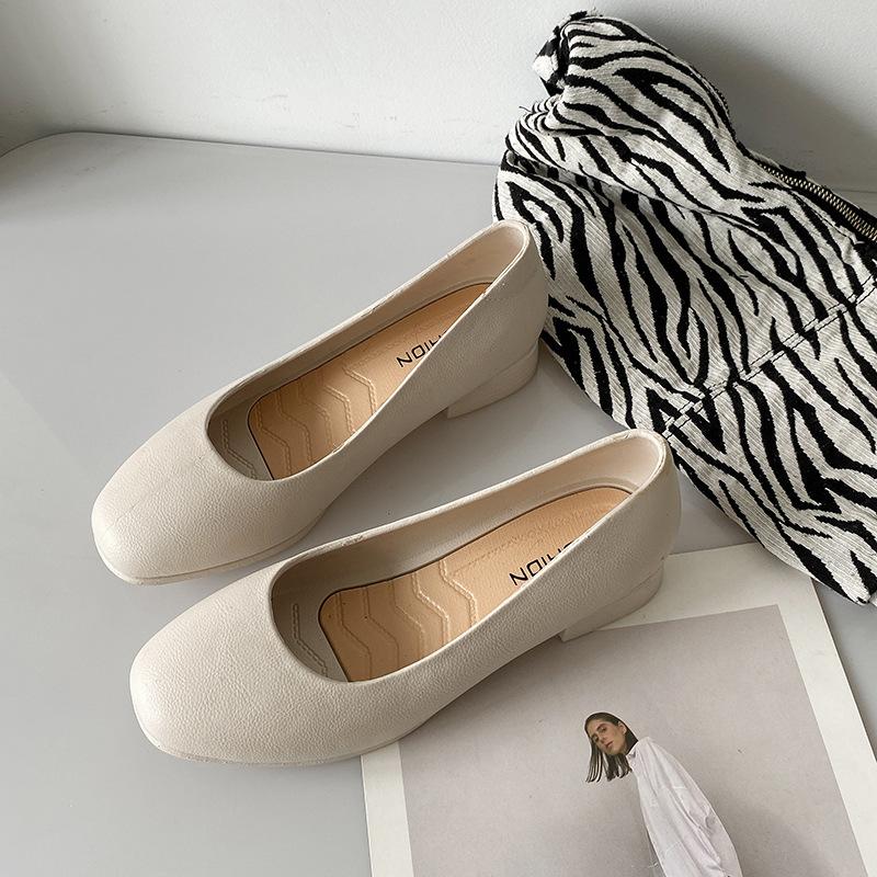 Женская новая летняя однотонная женская обувь из ПВХ, модная повседневная повседневная сумка на низком каблуке, женские сандалии 40 белый
Женская новая летняя однотонная женская обувь из ПВХ, модная повседневная повседневная сумка на низком каблуке, женские сандалии 40 белый