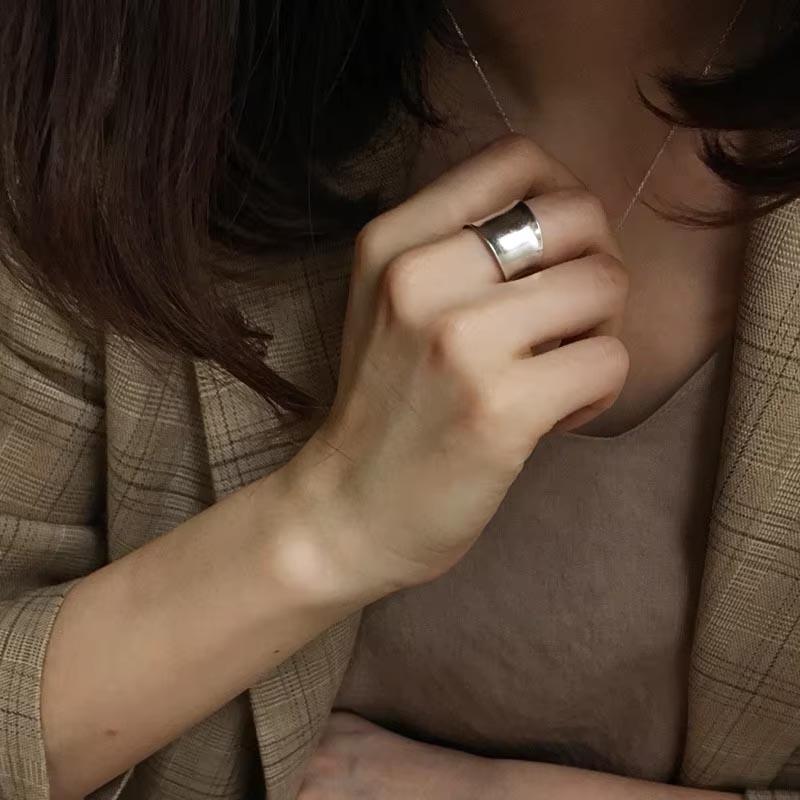 Minimalist Silver Color Cuff Rings for Women Couples New Fashion Creative Smooth Pattern Geometric Party Jewelry Gifts
Minimalist Silver Color Cuff Rings for Women Couples New Fashion Creative Smooth Pattern Geometric Party Jewelry Gifts