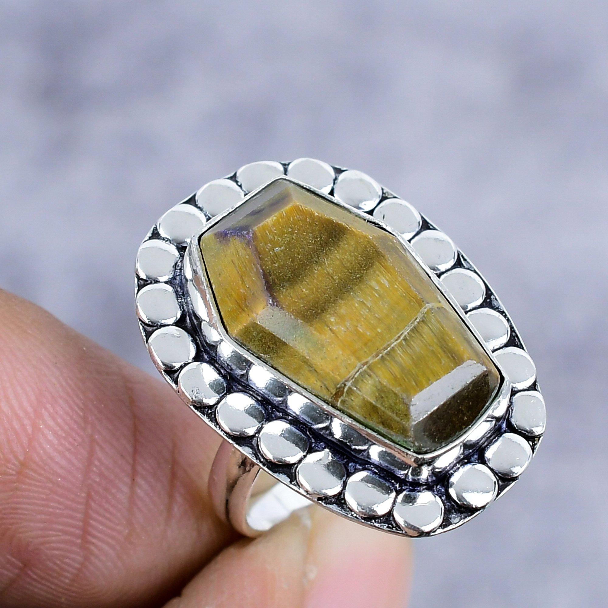 Tiger Eye Gemstone Handmade 925 Sterling Silver Jewelry Ring Size 7 M-2619
Tiger Eye Gemstone Handmade 925 Sterling Silver Jewelry Ring Size 7 M-2619
