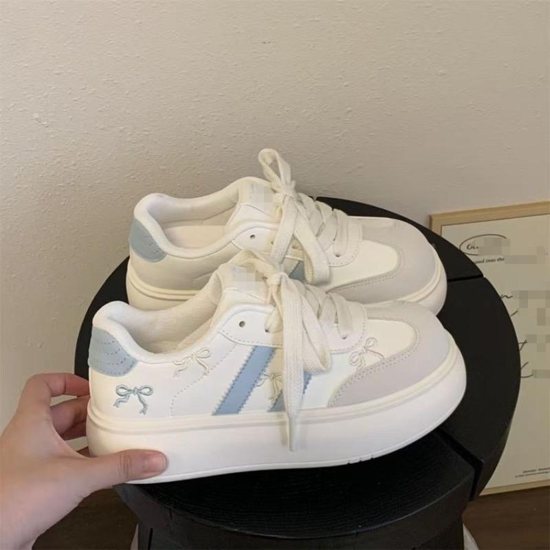 Новые бежевые туфли на платформе, женские осенние универсальные нишевые повседневные светло-белые туфли 40 бежевый
Новые бежевые туфли на платформе, женские осенние универсальные нишевые повседневные светло-белые туфли 40 бежевый