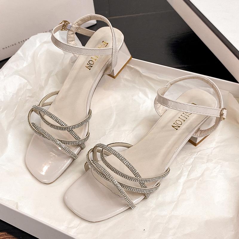 Rhinestone sandals medium heel women s sandals summer new thick heel with buckle fairy wind open toe sandals 34
Rhinestone sandals medium heel women s sandals summer new thick heel with buckle fairy wind open toe sandals 34