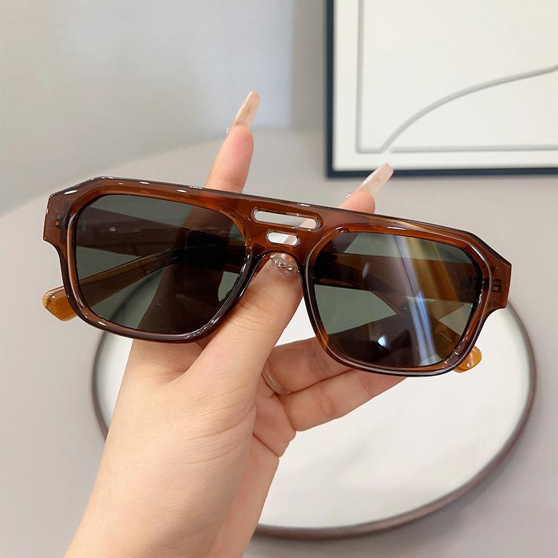 JYL TS Small Frame Sunglasses Women UV Protection Style Z3721 A-9052 темно-блакитний колір
JYL TS Small Frame Sunglasses Women UV Protection Style Z3721 A-9052 темно-блакитний колір