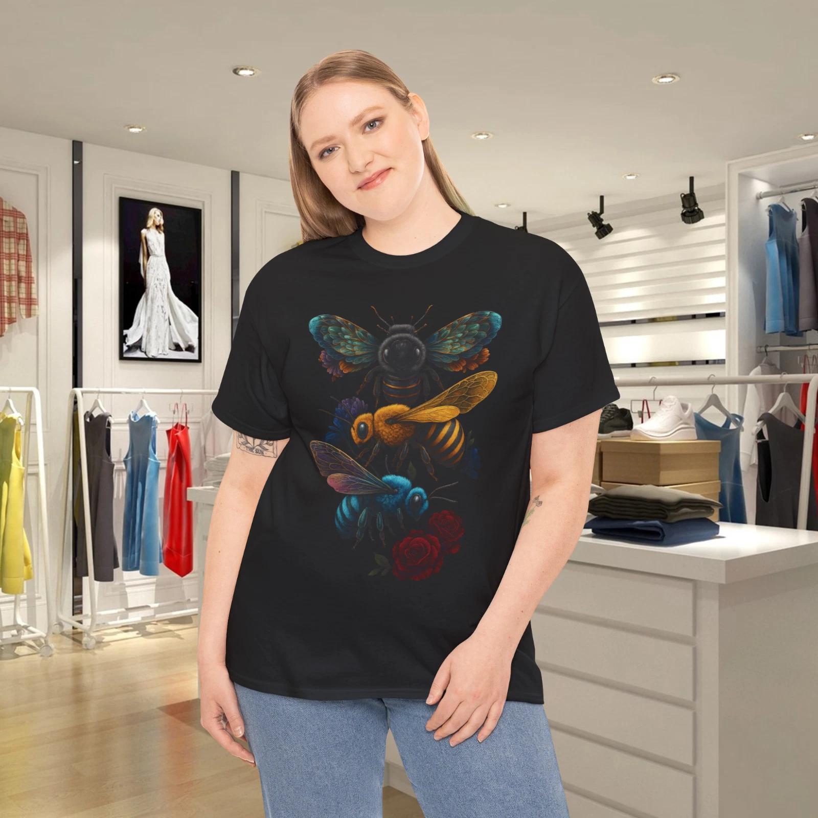 Colorful Three Bees T-Shirt S
Colorful Three Bees T-Shirt S