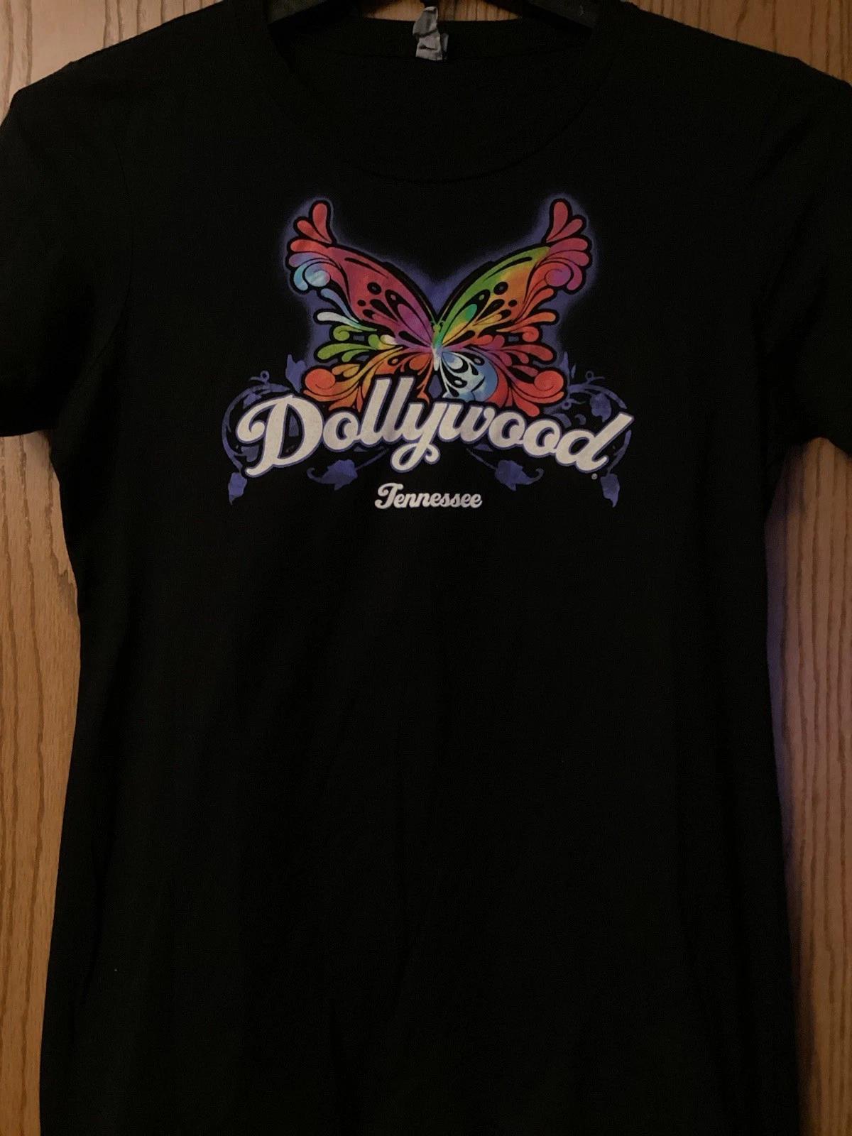 Dollywood - Tennessee - Black Shirt - Ladies - Cotton Blend - XL - Next Level S
Dollywood - Tennessee - Black Shirt - Ladies - Cotton Blend - XL - Next Level S