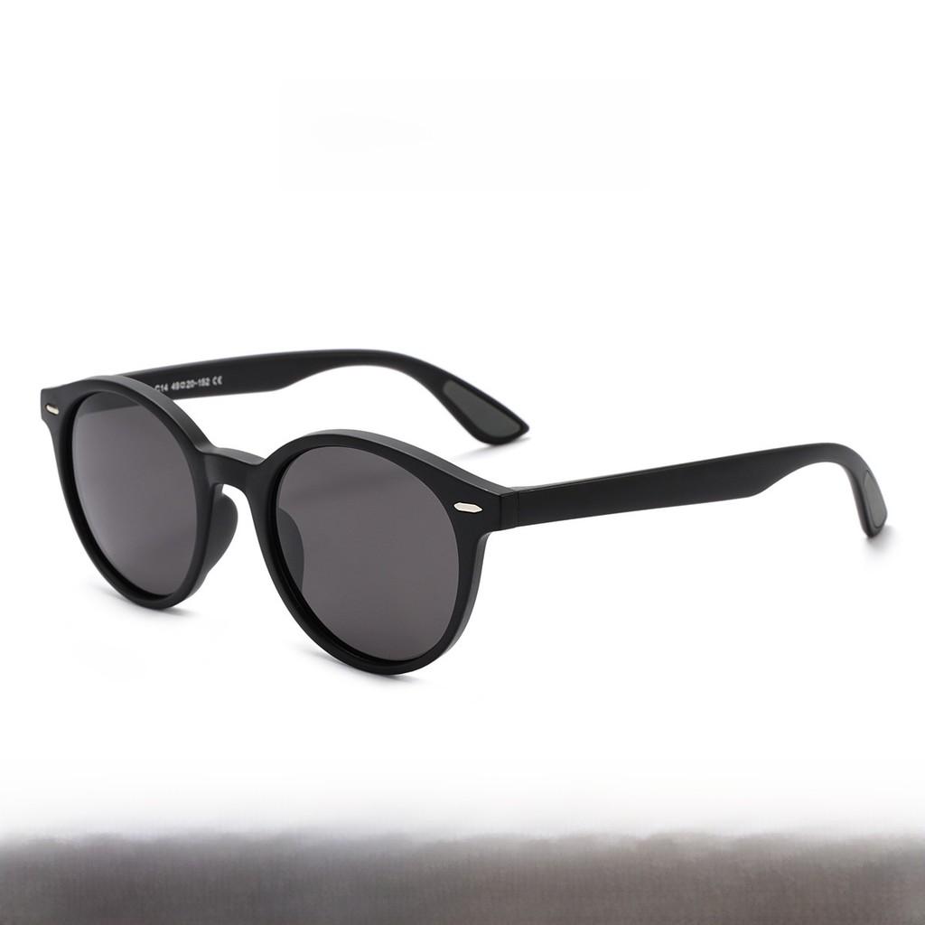 Kids Soft Silicone Sun Glasses With Uv400 Lens For Sports And Casual Wear матовий чорний колір
Kids Soft Silicone Sun Glasses With Uv400 Lens For Sports And Casual Wear матовий чорний колір