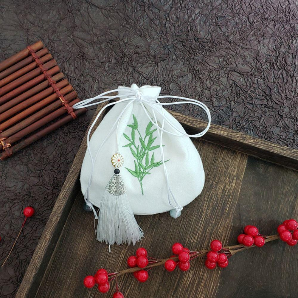 Leaf Embroidery Tassel Drawstring Bag Mini Coin Purse Chinese Style Sachet Party белый
Leaf Embroidery Tassel Drawstring Bag Mini Coin Purse Chinese Style Sachet Party белый