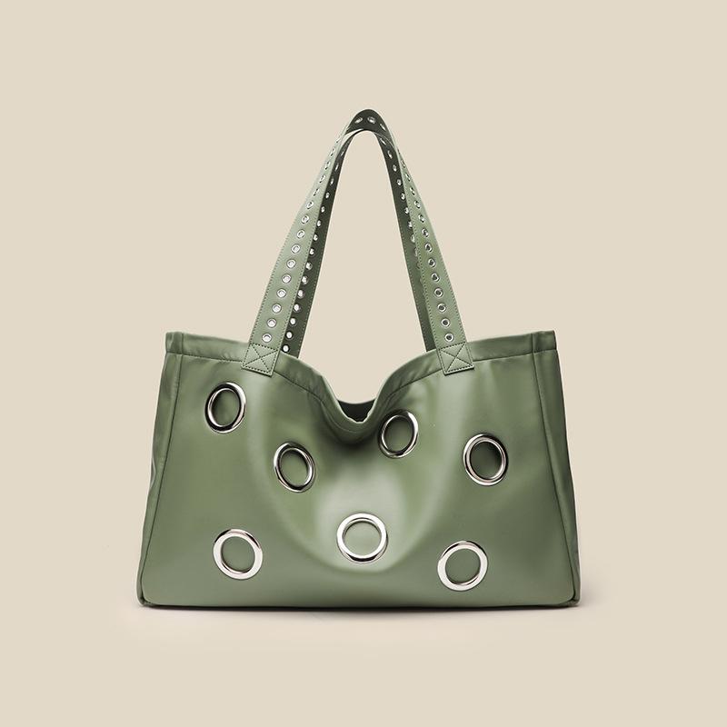 Large Capacity Round Ring Tote Bag Punk Rivet Women Shoulder Bag Designer Bags for Women Soft PU Leather Handbags and Purses 49x14x32cm
Large Capacity Round Ring Tote Bag Punk Rivet Women Shoulder Bag Designer Bags for Women Soft PU Leather Handbags and Purses 49x14x32cm