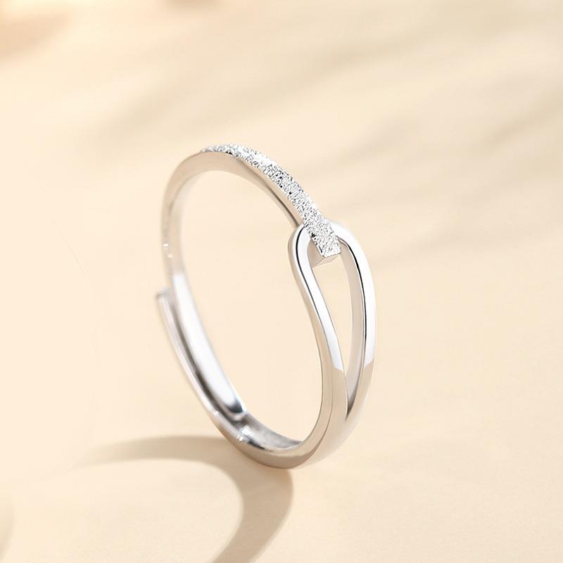 Unique Lines Ring For Women Jewelry Finger Adjustable Vintage Ring For Party Birthday Gift Fashion Jewelry resizable
Unique Lines Ring For Women Jewelry Finger Adjustable Vintage Ring For Party Birthday Gift Fashion Jewelry resizable