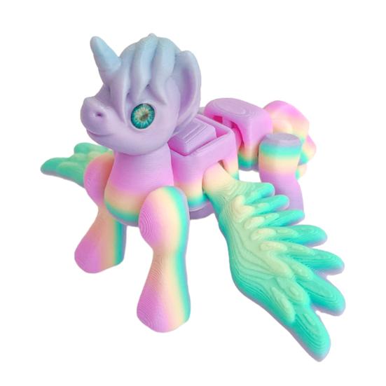 Фигурка летающей лошади, напечатанная на 3D-принтере, с подвижными суставами, статуэтка крылатого пони, игрушка-антистресс, развивающая модель животного, украшение
Фигурка летающей лошади, напечатанная на 3D-принтере, с подвижными суставами, статуэтка крылатого пони, игрушка-антистресс, развивающая модель животного, украшение