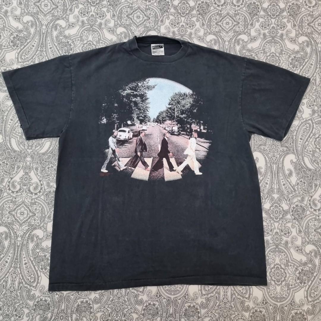Винтажная футболка The Beatles, размер XL, с изображением группы Abbey Road, U2, Oasis и Clash (графический принт). L
Винтажная футболка The Beatles, размер XL, с изображением группы Abbey Road, U2, Oasis и Clash (графический принт). L