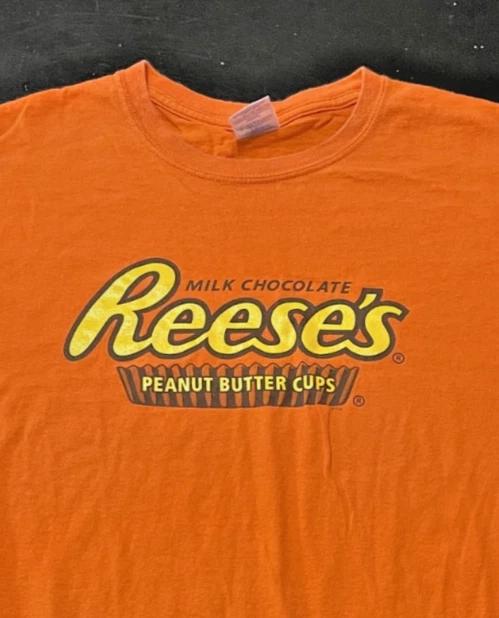 Reese s Peanut Butter Cup T-Shirt, Orange, Size: Large 2XL
Reese s Peanut Butter Cup T-Shirt, Orange, Size: Large 2XL