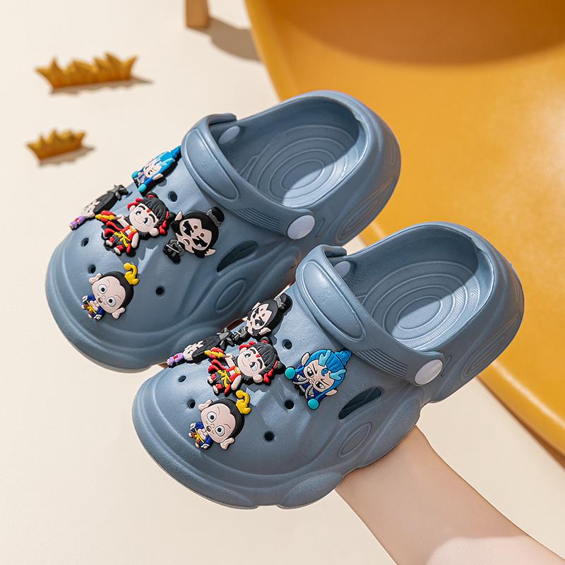 Parent-child children s summer cartoon closed-toe clogs, non-slip shoes for boys and girls, available in various sizes for toddlers eva Tasteless 24-25Inner Length17cm
Parent-child children s summer cartoon closed-toe clogs, non-slip shoes for boys and girls, available in various sizes for toddlers eva Tasteless 24-25Inner Length17cm