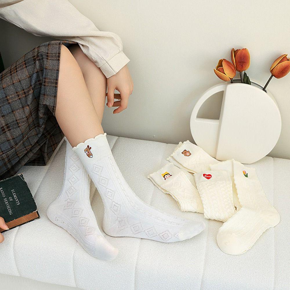 Japanese Style Harajuku Style Bear Heart Women Winter Socks Embroidery Cotton Tube Socks JK Socks flower
Japanese Style Harajuku Style Bear Heart Women Winter Socks Embroidery Cotton Tube Socks JK Socks flower