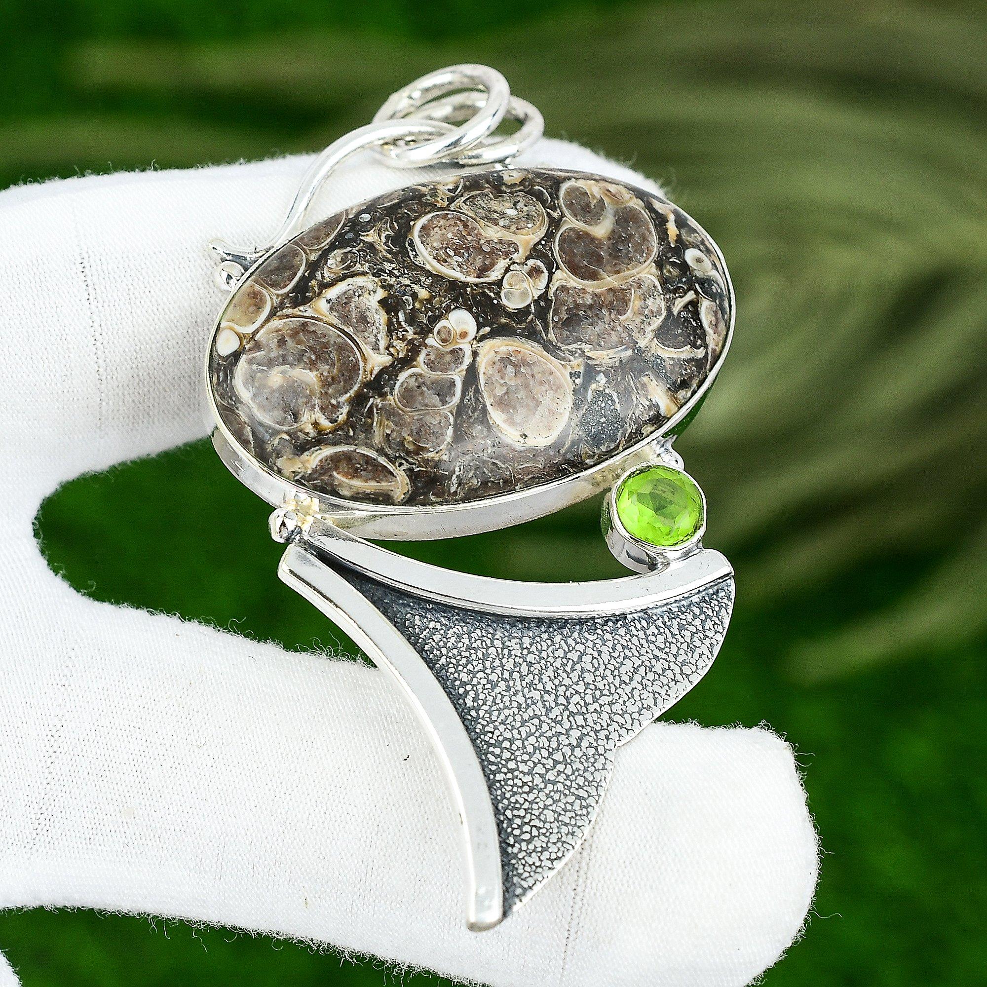 Овальный Натуральный Агат Туррителла Перидот Подвеска для жены Ювелирное изделие Серебро 925 пробы
Овальный Натуральный Агат Туррителла Перидот Подвеска для жены Ювелирное изделие Серебро 925 пробы