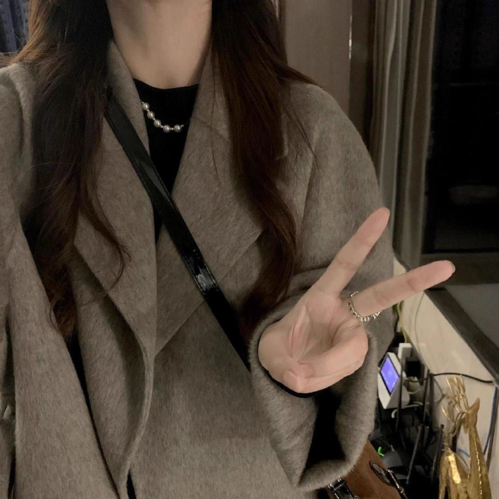 Women's Plus Size Hepburn Wool Coat: Winter Long Over-the-Knee, Loose Slimming Design (2-300 Jin)