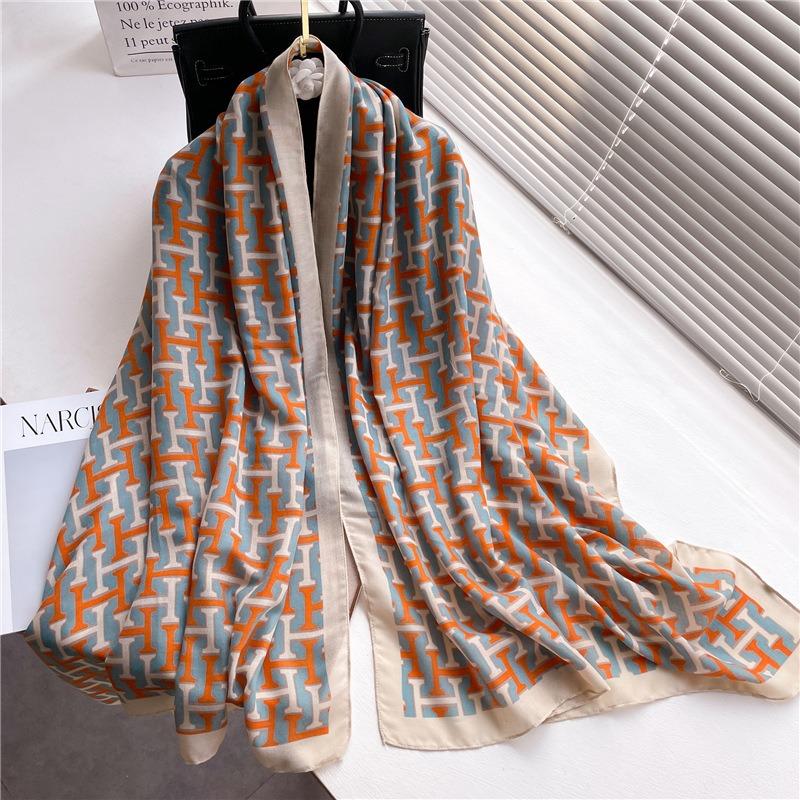 Letter Contrasting Color Scarf Style Street Fashion Shawl High-end Cotton and Linen Scarf Shawl Dual-purpose Large Size