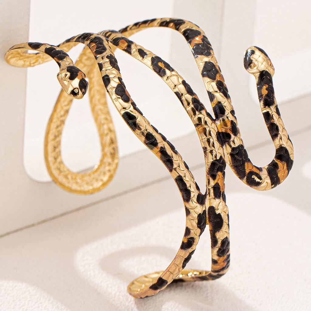Exquisite Leopard Pattern Snake Bracelet Adjustable Opening Bangle Fashionable Wrist Accessory Unique Accessories