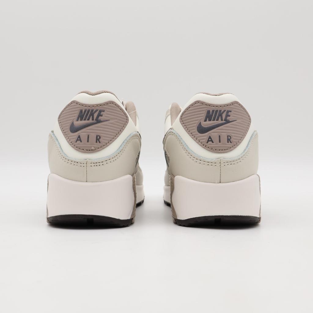 HV4915-100 Nike Women's Air Max 90 Snakeskin Pink (Womem's)