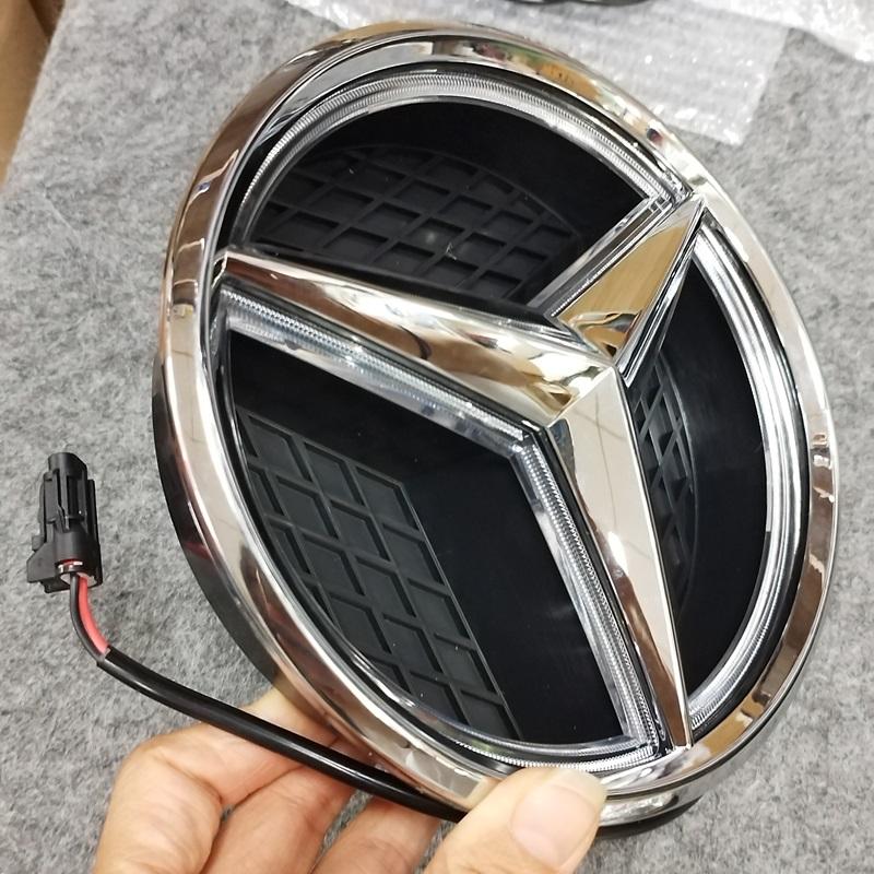 Samolepka na auto Přední mřížka auta Hvězdný emblém LED osvětlené logo Bílá Modrá Červená Světlo pro Mercedes Benz W205 C E R ML GL GLA CLA C