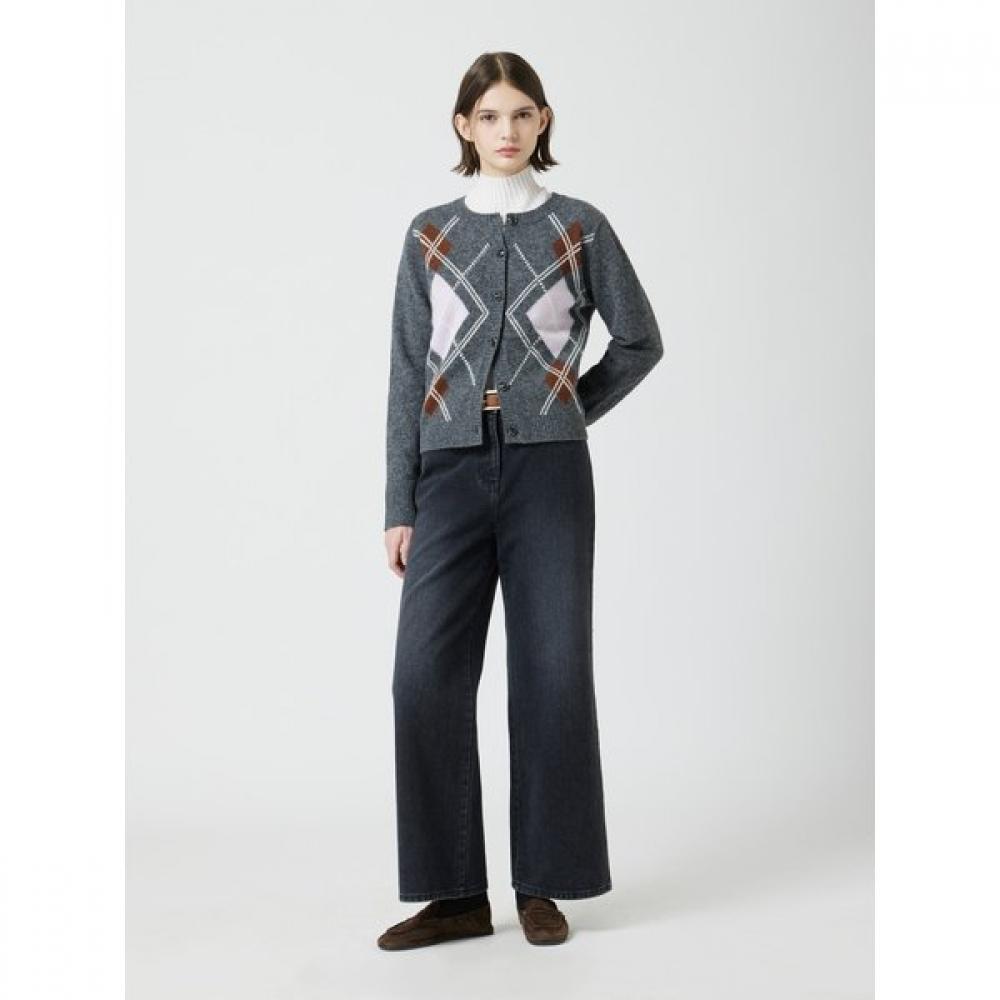 Cc Collect. Women Argyle Round Neck Cardigan C254ksl037