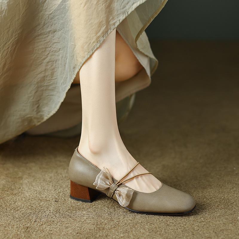 Bow Retro Mary Jane Shoes Women's Spring and Autumn Women's Shoes Shallow Mouth Doudou Shoes Soft Sole Grandma Shoes Thick Heel Single Shoes