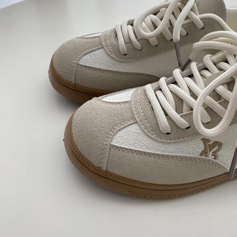 2025 New Retro Dexun Shoes Women's Shoes Ins Simple Design Korean Version Trend Versatile White Shoes Casual Board Shoes