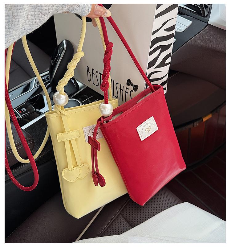 2025 Minimalist Korean Crossbody Phone Bag - Lightweight, Versatile, Small Square Design