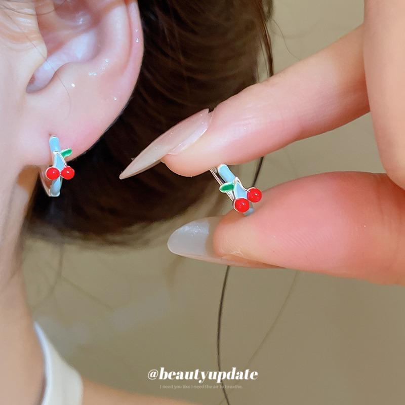 Dripping oil round smiley face love fashion simple ear buckle fresh and sweet earrings niche design earrings women