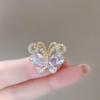 Elegant Butterfly Brooch - Niche Pins for Women, Versatile Fashion Accessories with a Chic Fragrance Style