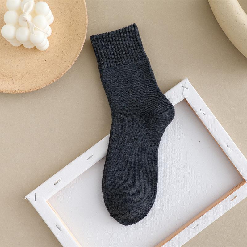 Autumn and Winter Style Loop Socks for Men, Trendy Mid-calf Socks, Retro Thick Thread Socks, Thickened and Fleece Warm Towel Socks
