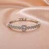 Bracciale versione coreana popolare per il pendolarismo quotidiano bracciale ad apertura a molla semplice bracciale femminile versatile alla moda personalizzato semplice